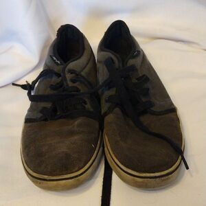 Maui and sons skate shoes